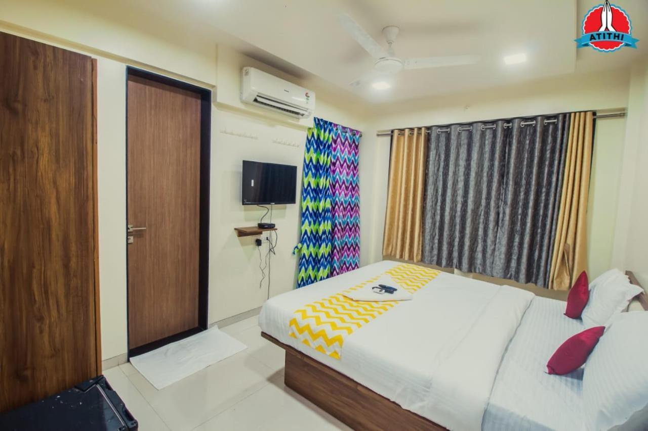 פונה Atithi Service Apartment מראה חיצוני תמונה