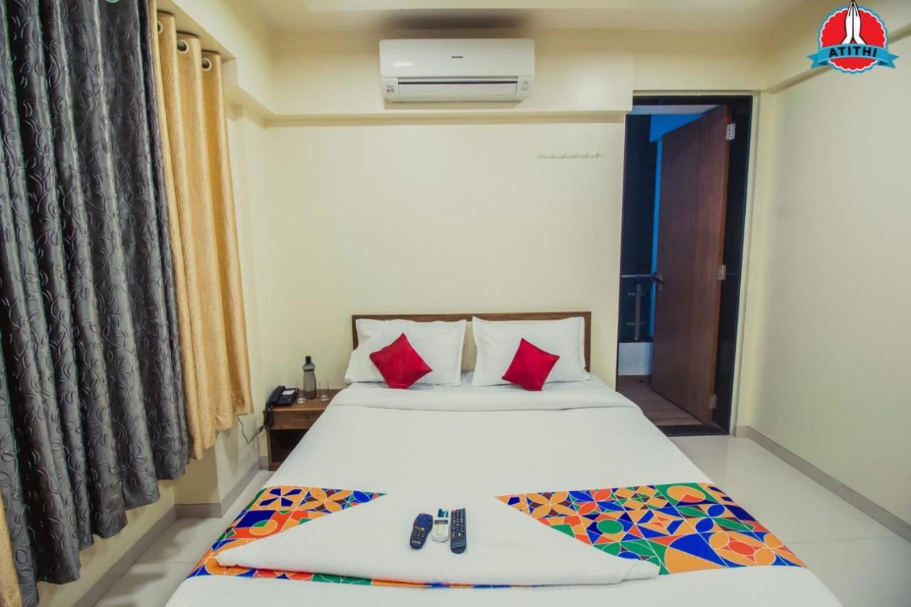 פונה Atithi Service Apartment מראה חיצוני תמונה